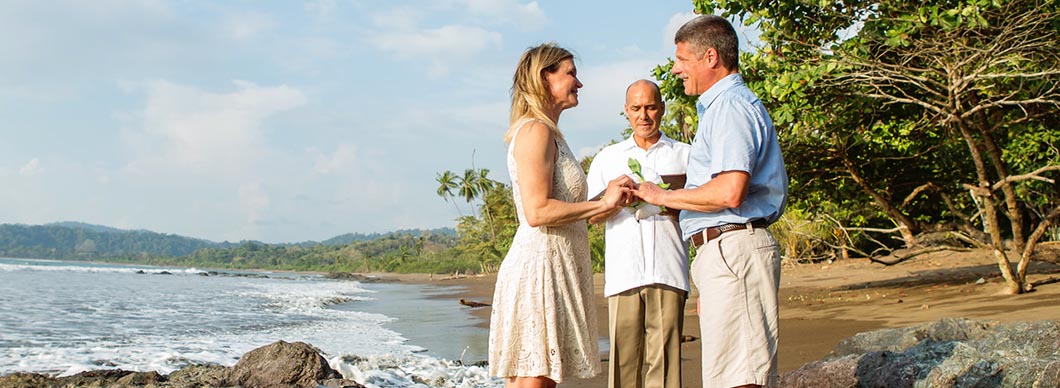 Snorkeling Cano Island tours, vacations in costa rica